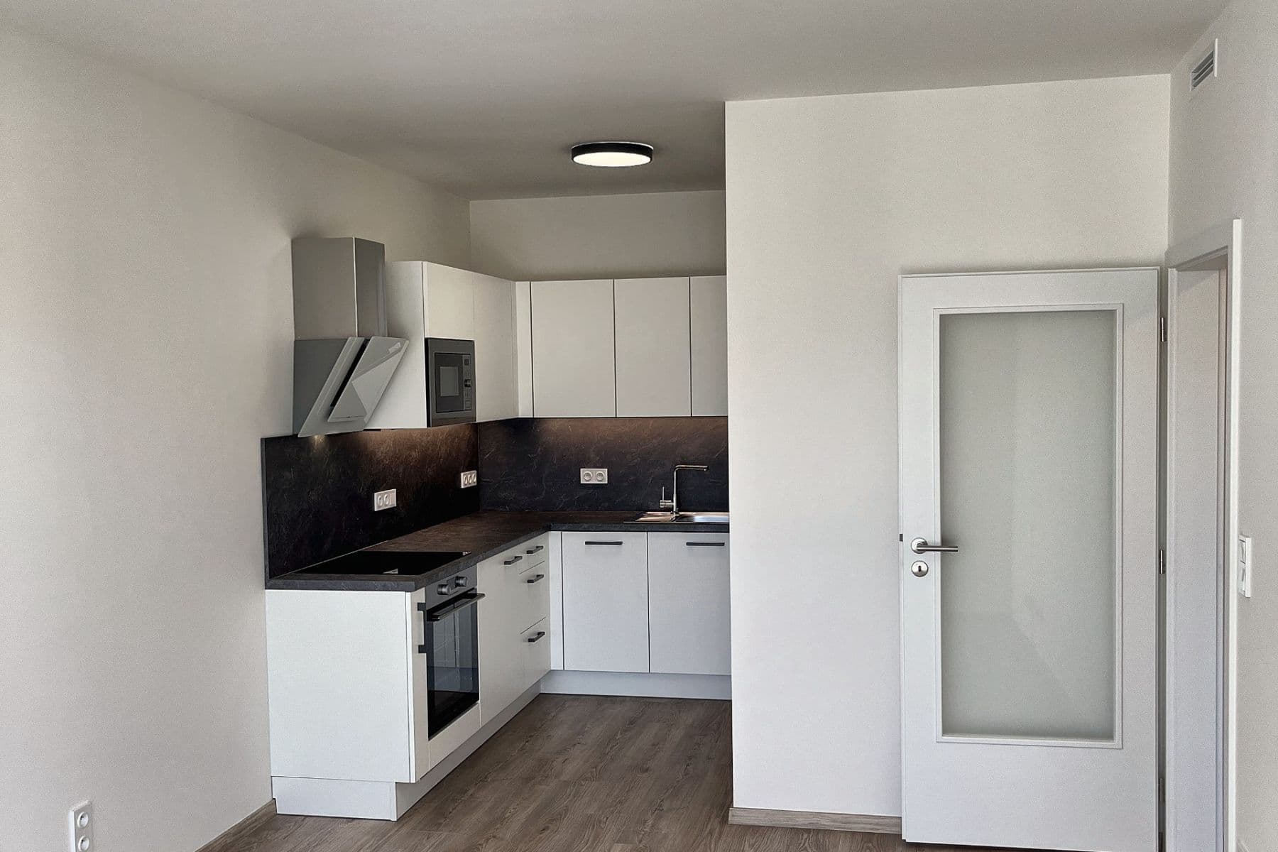 Pronájem bytu 2+kk 43 m², Arnošta Staňka, Praha, Praha Pronájem bytu 2+kk 43 m², Arnošta Staňka, Praha, Praha