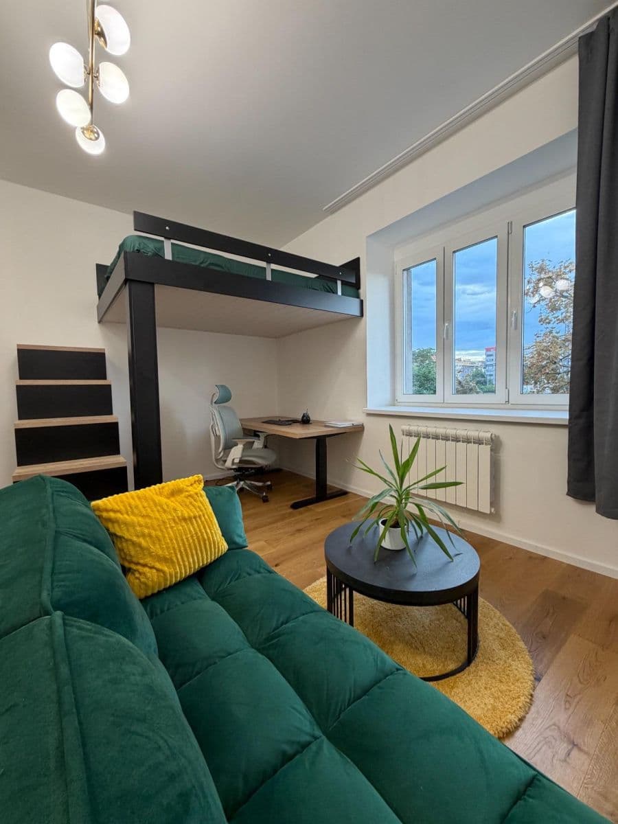 Pronájem bytu 1+kk 30 m², Petrohradská, Praha, Praha Pronájem bytu 1+kk 30 m², Petrohradská, Praha, Praha