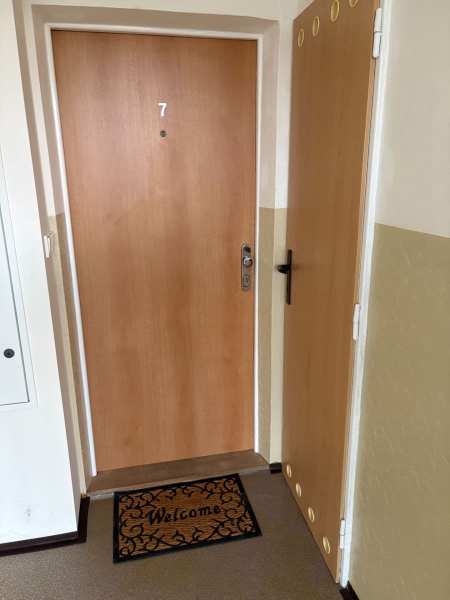 Pronájem bytu 2+kk 46 m², Střelničná, Praha, Praha Pronájem bytu 2+kk 46 m², Střelničná, Praha, Praha