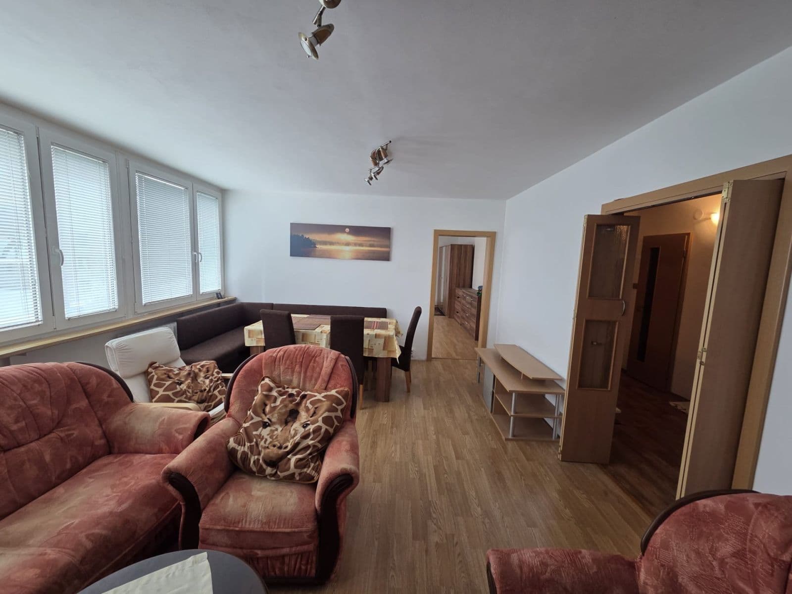 Pronájem bytu 3+1 87 m², K Olympiku, Praha, Praha Pronájem bytu 3+1 87 m², K Olympiku, Praha, Praha