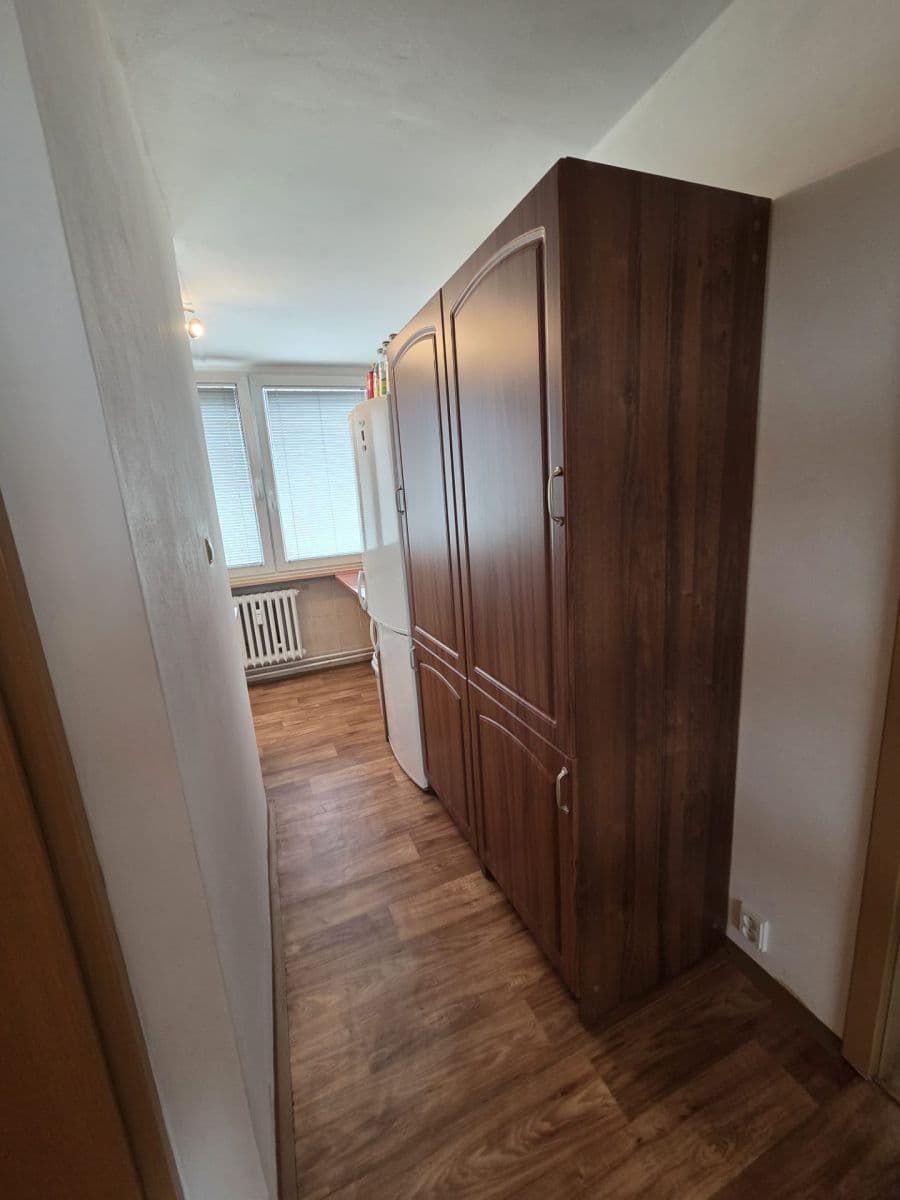 Pronájem bytu 3+1 87 m², K Olympiku, Praha, Praha Pronájem bytu 3+1 87 m², K Olympiku, Praha, Praha