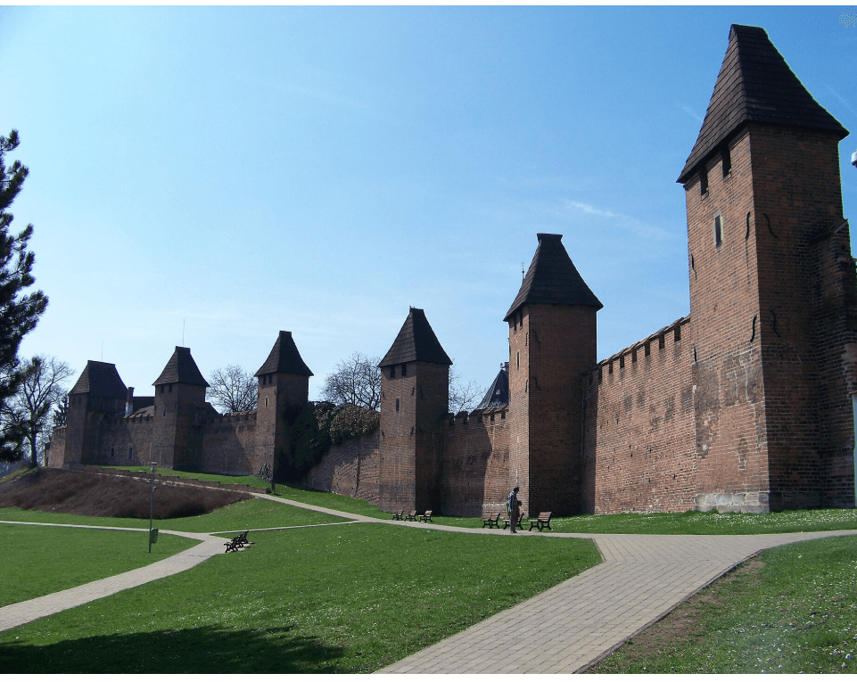 Prodej domu 200 m², pozemek 350 m², Komenského, Nymburk, Středočeský kraj Prodej domu 200 m², pozemek 350 m², Komenského, Nymburk, Středočeský kraj