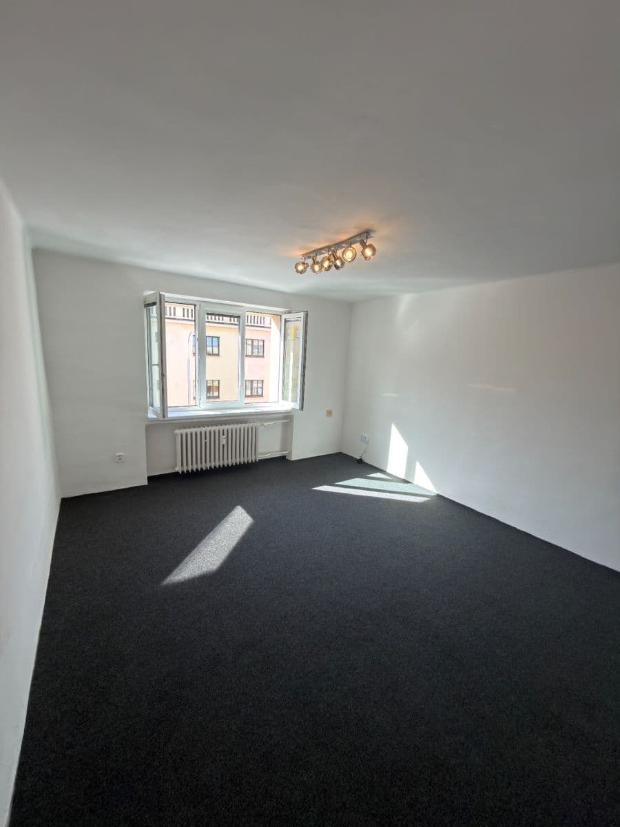 Pronájem bytu 2+1 62 m², Krátká, Praha, Praha Pronájem bytu 2+1 62 m², Krátká, Praha, Praha