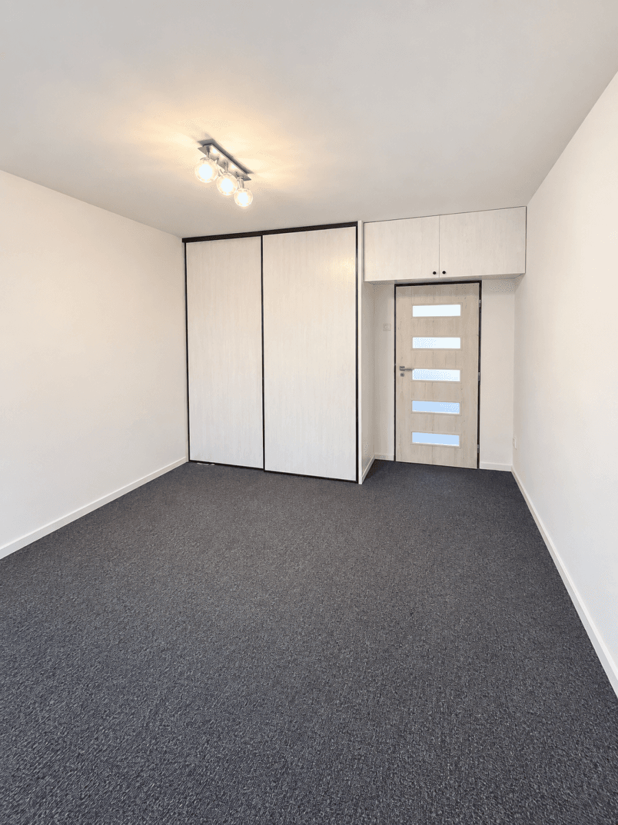 Pronájem bytu 2+1 62 m², Krátká, Praha, Praha Pronájem bytu 2+1 62 m², Krátká, Praha, Praha