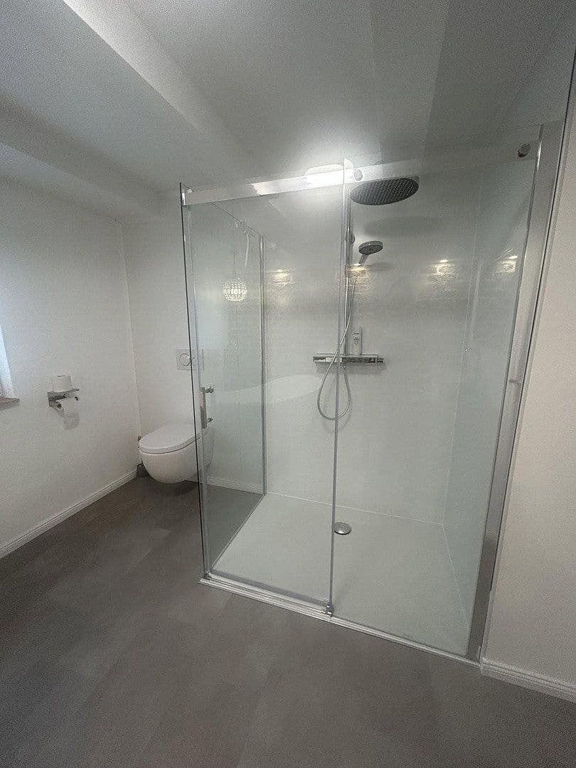 Pronájem domu 110 m², pozemek 400 m², Neuenstein, Bádensko-Württembersko Pronájem domu 110 m², pozemek 400 m², Neuenstein, Bádensko-Württembersko