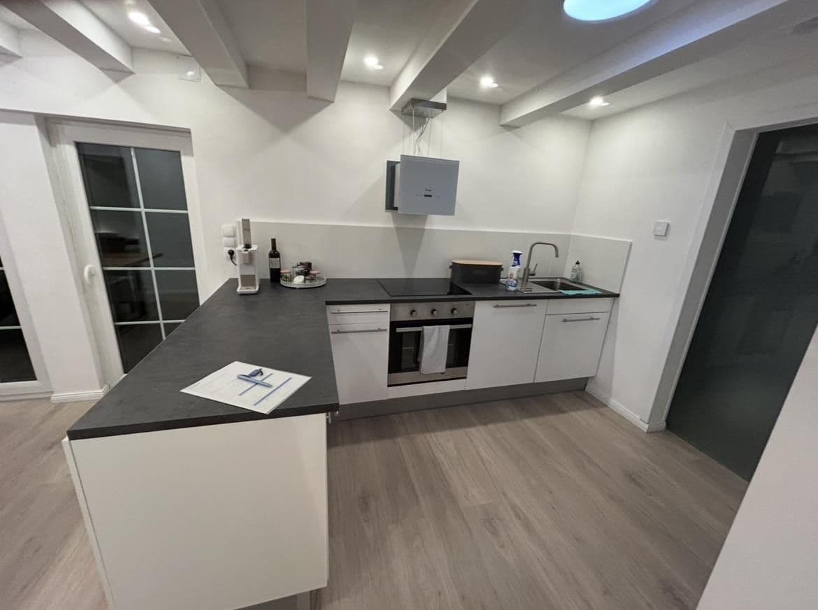 Pronájem domu 110 m², pozemek 400 m², Neuenstein, Bádensko-Württembersko Pronájem domu 110 m², pozemek 400 m², Neuenstein, Bádensko-Württembersko