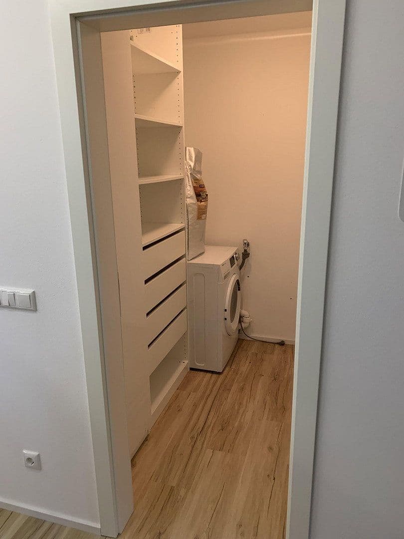 Prodej domu 120 m², pozemek 830 m², Bechenheim, Porýní-Falc Prodej domu 120 m², pozemek 830 m², Bechenheim, Porýní-Falc