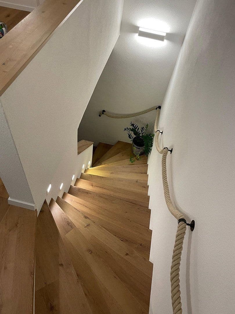 Prodej domu 145 m², pozemek 450 m², Veitshöchheim, Bavorsko Prodej domu 145 m², pozemek 450 m², Veitshöchheim, Bavorsko