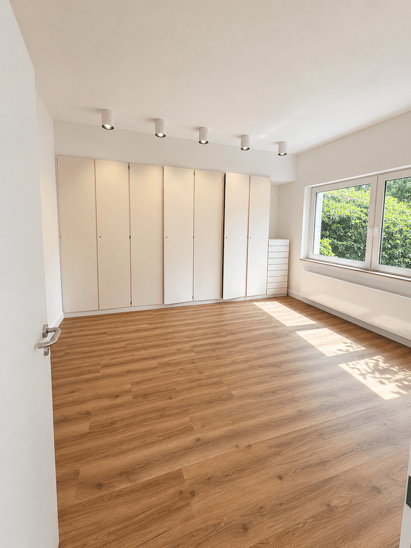 Pronájem domu 148 m², pozemek 1.950 m², Viersen, Severní Porýní-Vestfálsko Pronájem domu 148 m², pozemek 1.950 m², Viersen, Severní Porýní-Vestfálsko
