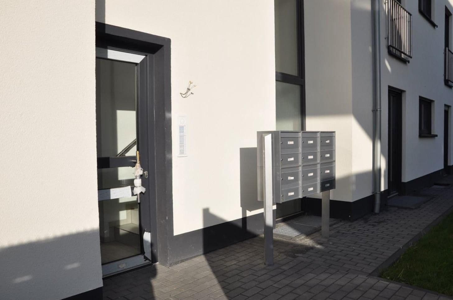Prodej bytu 3+1 107 m², weiße Erde 4, Euskirchen, Severní Porýní-Vestfálsko Prodej bytu 3+1 107 m², weiße Erde 4, Euskirchen, Severní Porýní-Vestfálsko