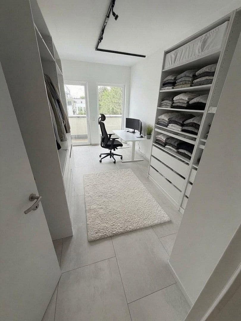 Prodej bytu 3+1 107 m², weiße Erde 4, Euskirchen, Severní Porýní-Vestfálsko Prodej bytu 3+1 107 m², weiße Erde 4, Euskirchen, Severní Porýní-Vestfálsko