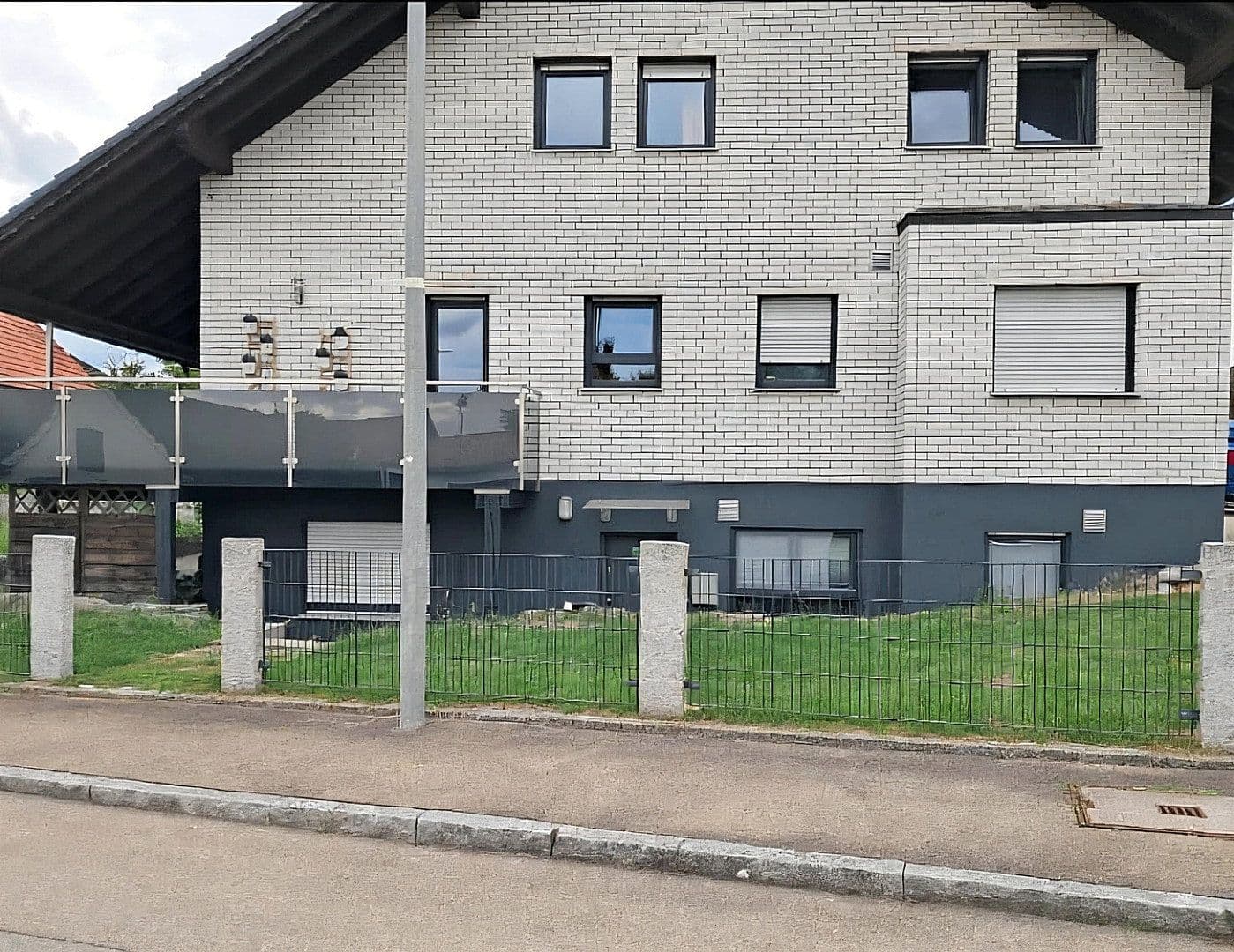 Prodej bytu 4+1 108 m², Ulm, Bádensko-Württembersko Prodej bytu 4+1 108 m², Ulm, Bádensko-Württembersko