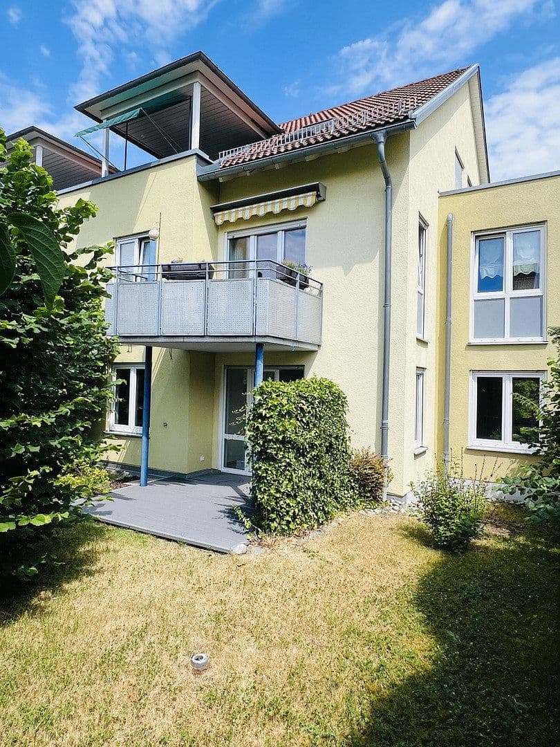 Prodej bytu 4+1 86 m², Kiefernweg 3, Freital, Sasko Prodej bytu 4+1 86 m², Kiefernweg 3, Freital, Sasko