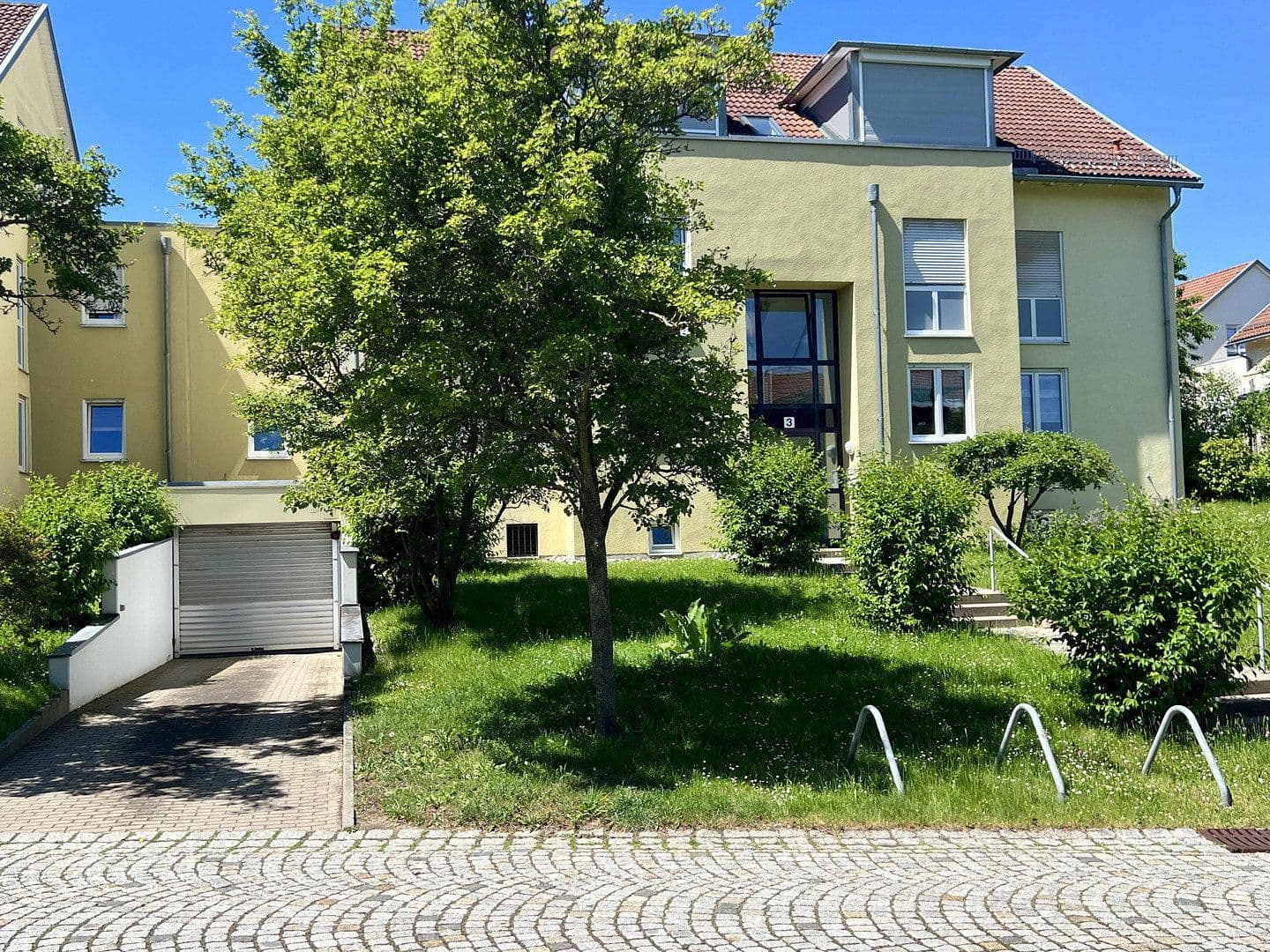 Prodej bytu 4+1 86 m², Kiefernweg 3, Freital, Sasko Prodej bytu 4+1 86 m², Kiefernweg 3, Freital, Sasko