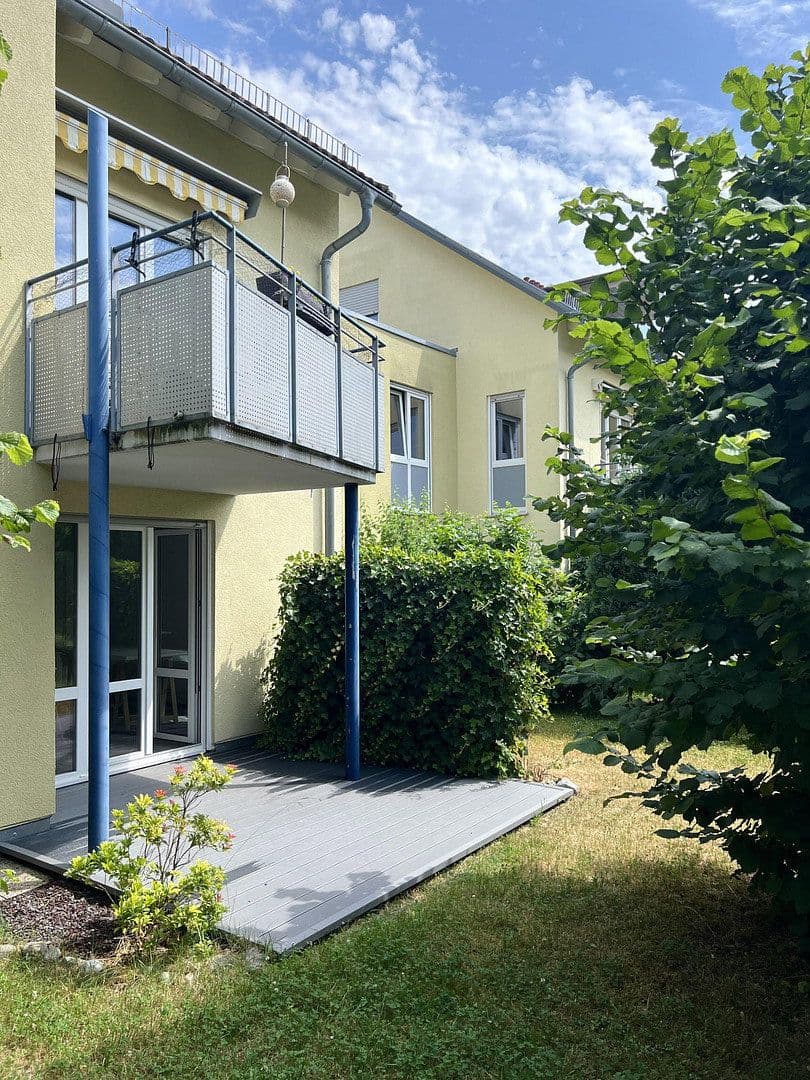 Prodej bytu 4+1 86 m², Kiefernweg 3, Freital, Sasko Prodej bytu 4+1 86 m², Kiefernweg 3, Freital, Sasko