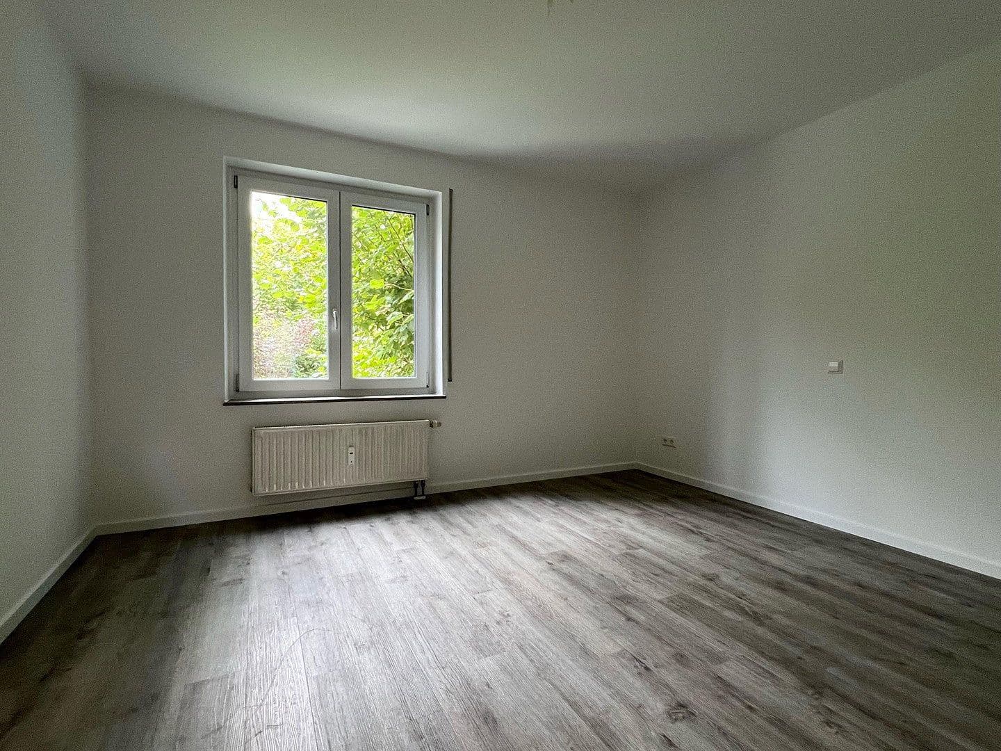 Prodej bytu 4+1 86 m², Kiefernweg 3, Freital, Sasko Prodej bytu 4+1 86 m², Kiefernweg 3, Freital, Sasko
