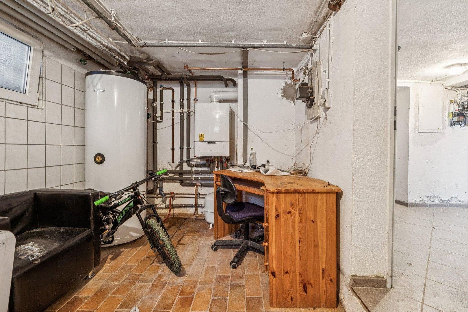 Prodej domu 220 m², pozemek 418 m², Gewerbestraße 22, Villingen-Schwenningen, Bádensko-Württembersko Prodej domu 220 m², pozemek 418 m², Gewerbestraße 22, Villingen-Schwenningen, Bádensko-Württembersko