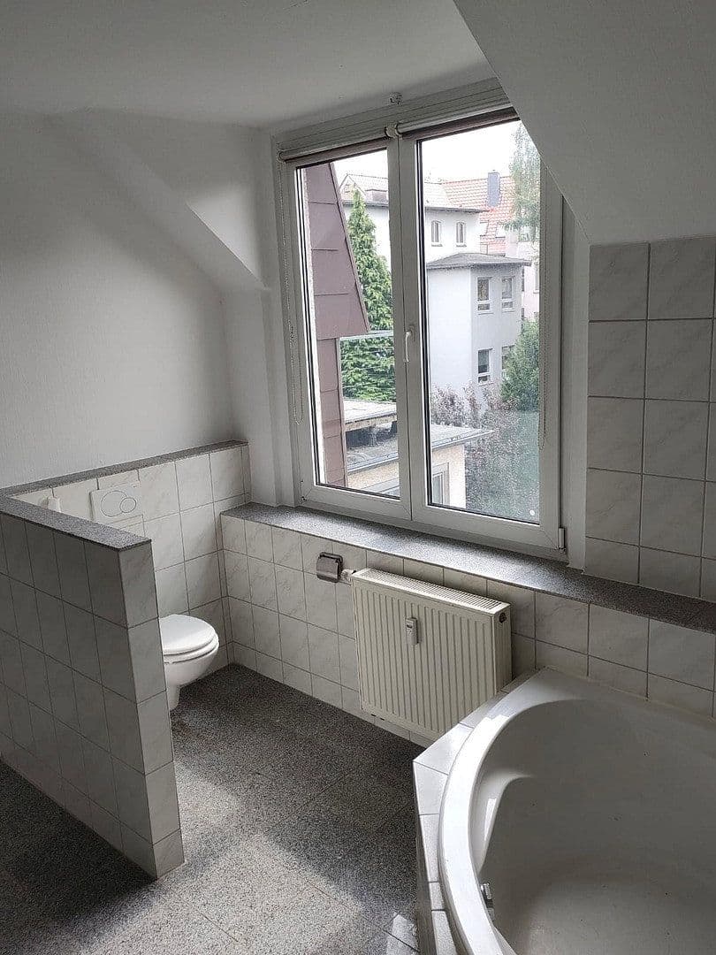 Pronájem bytu 5+1 144 m², Martinistr. 3, Osnabrück, Dolní Sasko Pronájem bytu 5+1 144 m², Martinistr. 3, Osnabrück, Dolní Sasko