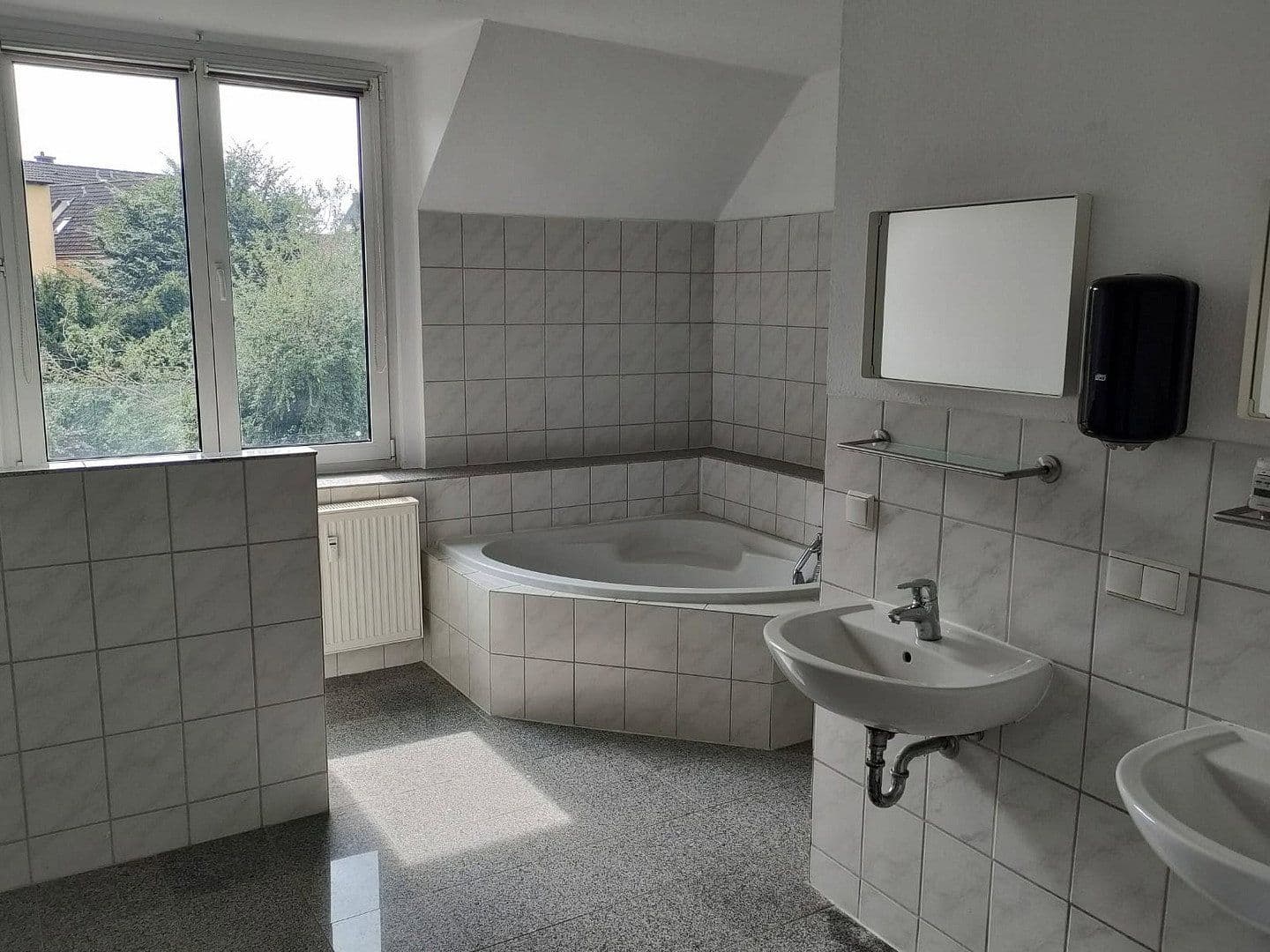 Pronájem bytu 5+1 144 m², Martinistr. 3, Osnabrück, Dolní Sasko Pronájem bytu 5+1 144 m², Martinistr. 3, Osnabrück, Dolní Sasko