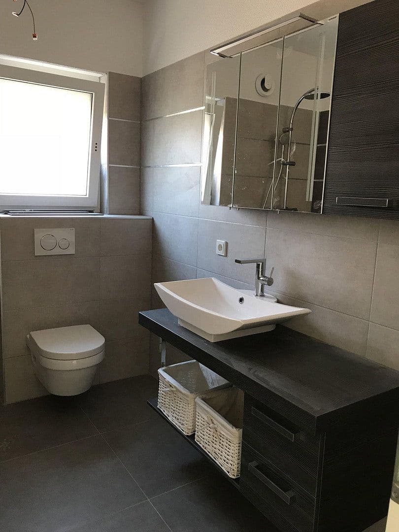 Prodej domu 230 m², pozemek 540 m², Fritz-Winkler-Str. 7, Ludwigshafen am Rhein - Oppau, Porýní-Falc Prodej domu 230 m², pozemek 540 m², Fritz-Winkler-Str. 7, Ludwigshafen am Rhein - Oppau, Porýní-Falc
