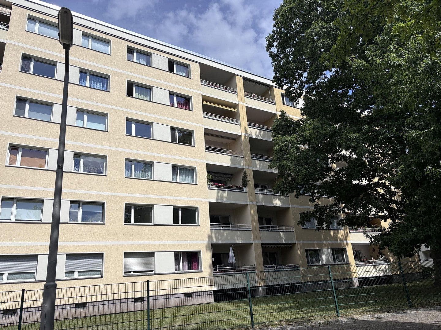 Prodej bytu 3+1 84 m², Berlin, Berlín Prodej bytu 3+1 84 m², Berlin, Berlín