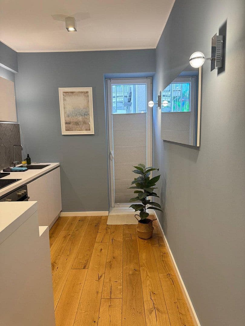 Pronájem bytu 1+1 36 m², Oberbilker Allee 39, Düsseldorf, Severní Porýní-Vestfálsko Pronájem bytu 1+1 36 m², Oberbilker Allee 39, Düsseldorf, Severní Porýní-Vestfálsko
