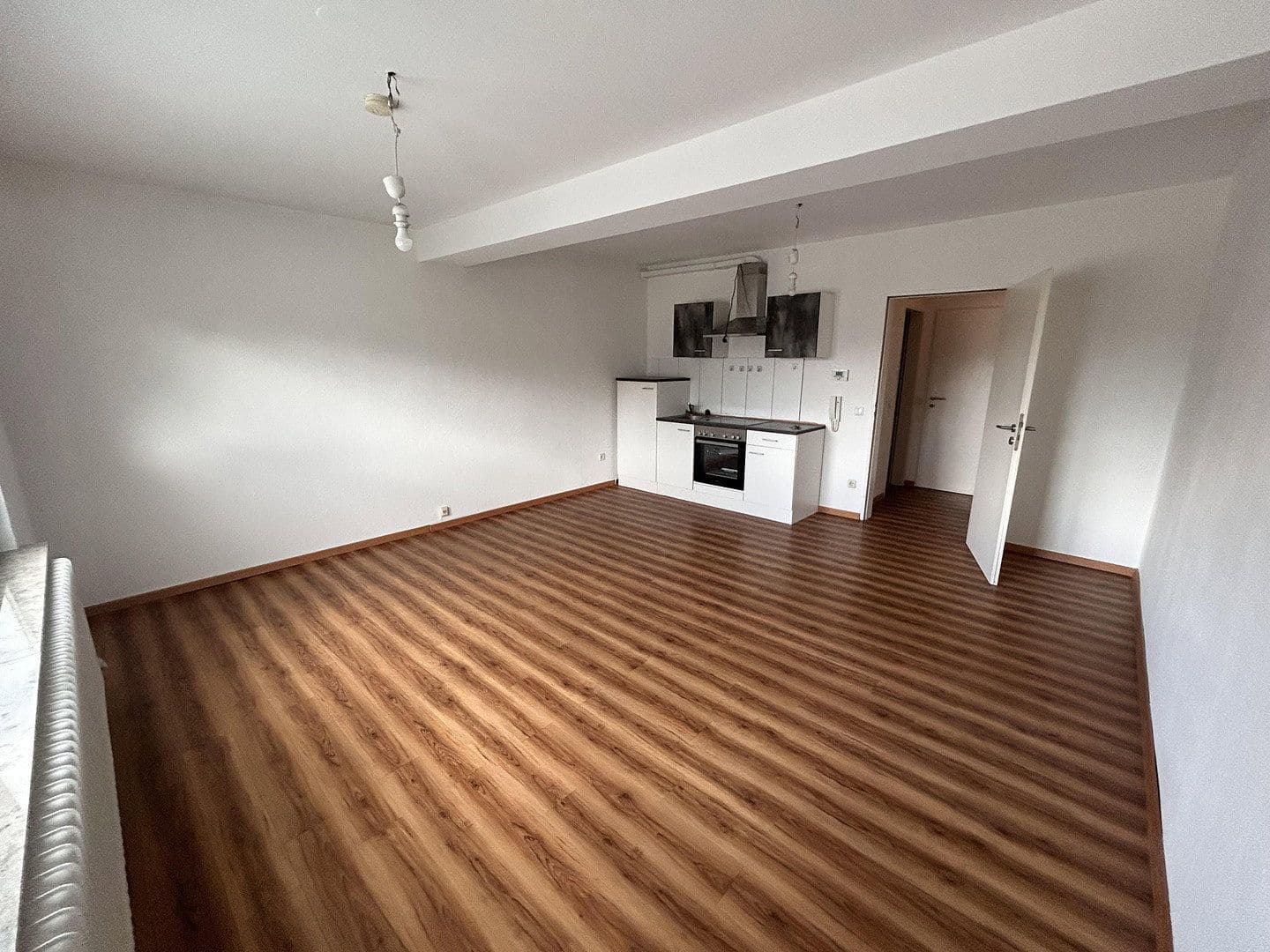 Pronájem bytu 1+1 30 m², Mellerstraße 52, Osnabrück, Dolní Sasko Pronájem bytu 1+1 30 m², Mellerstraße 52, Osnabrück, Dolní Sasko
