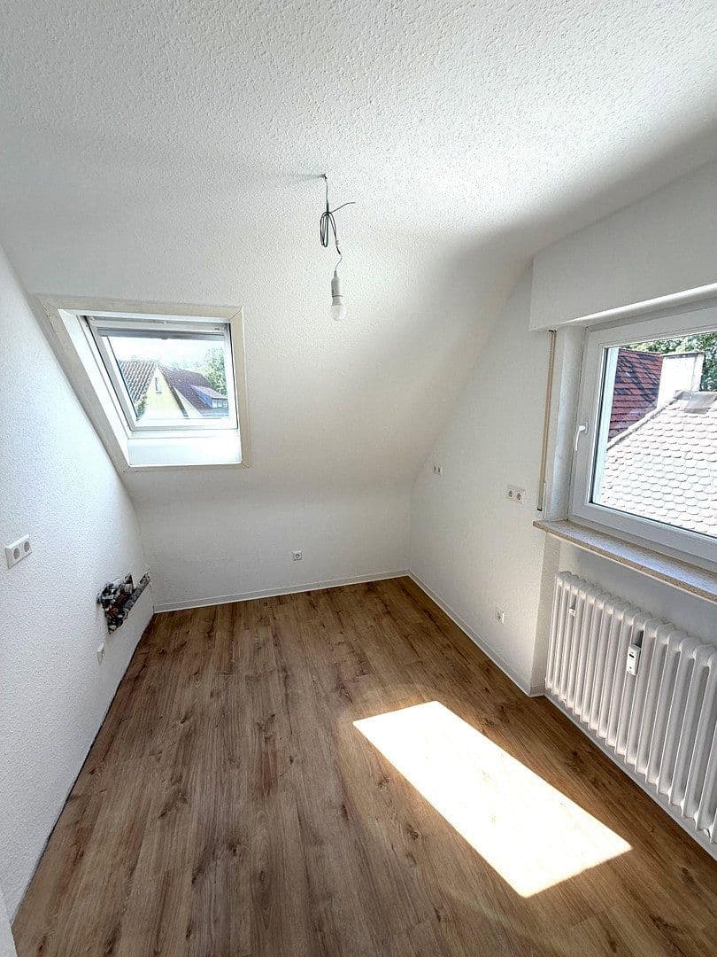 Prodej bytu 4+1 110 m², Mühlhausen im Täle, Bádensko-Württembersko Prodej bytu 4+1 110 m², Mühlhausen im Täle, Bádensko-Württembersko