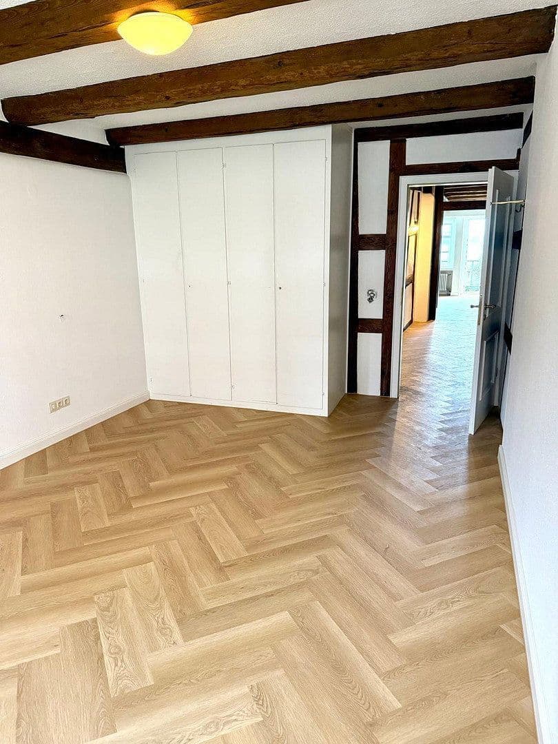 Pronájem bytu 4+1 155 m², Winzergasse 22, Meersburg, Bádensko-Württembersko Pronájem bytu 4+1 155 m², Winzergasse 22, Meersburg, Bádensko-Württembersko