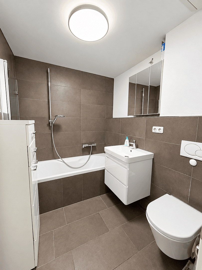 Pronájem bytu 20 m², Gunta-Stölzl-Str. 13, München, Bavorsko Pronájem bytu 20 m², Gunta-Stölzl-Str. 13, München, Bavorsko