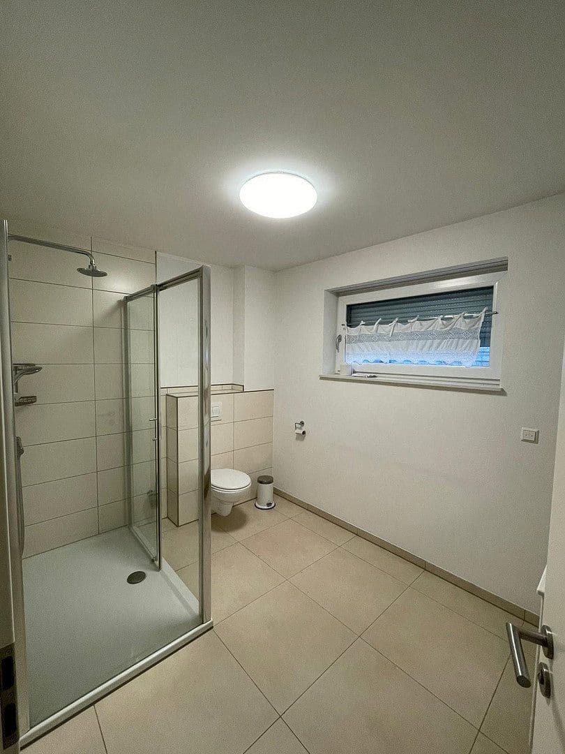 Pronájem domu 295 m², pozemek 600 m², Weilerbach, Porýní-Falc Pronájem domu 295 m², pozemek 600 m², Weilerbach, Porýní-Falc