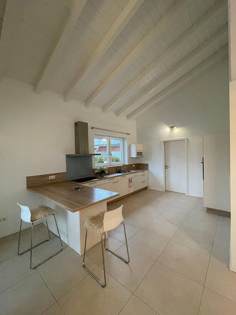 Pronájem domu 295 m², pozemek 600 m², Weilerbach, Porýní-Falc Pronájem domu 295 m², pozemek 600 m², Weilerbach, Porýní-Falc