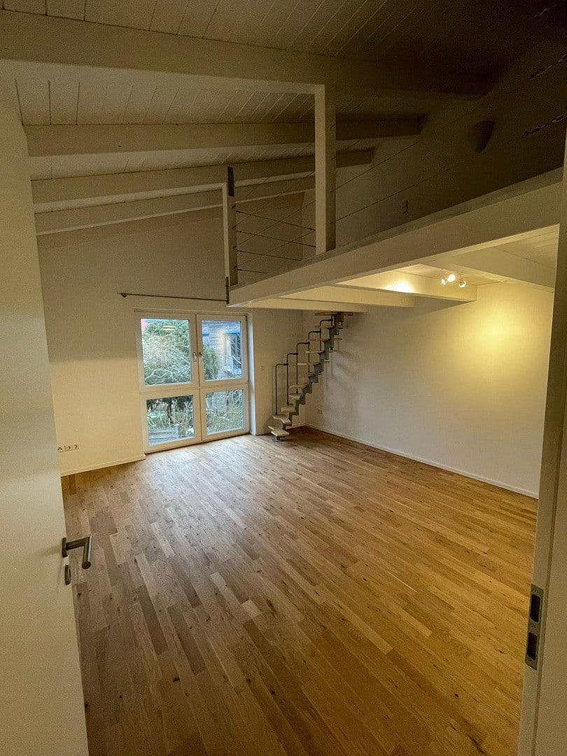 Pronájem domu 295 m², pozemek 600 m², Weilerbach, Porýní-Falc Pronájem domu 295 m², pozemek 600 m², Weilerbach, Porýní-Falc