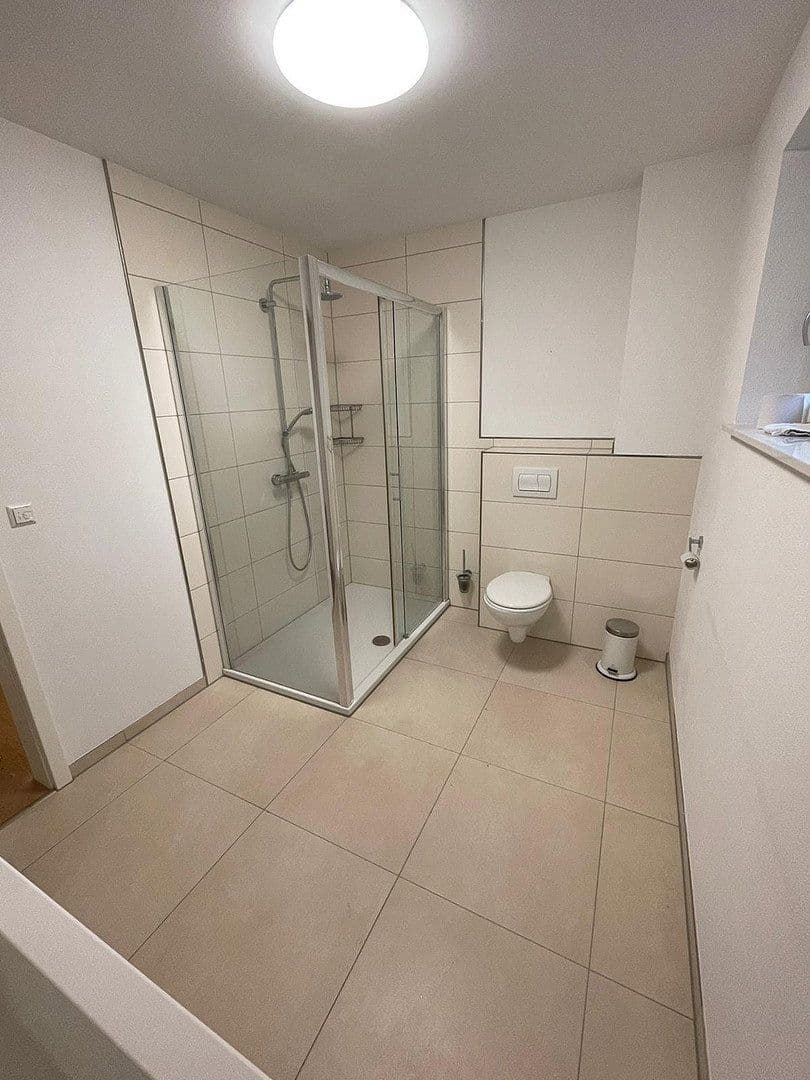 Pronájem domu 295 m², pozemek 600 m², Weilerbach, Porýní-Falc Pronájem domu 295 m², pozemek 600 m², Weilerbach, Porýní-Falc