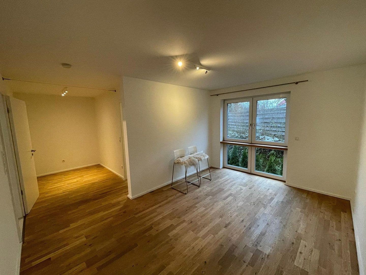 Pronájem domu 295 m², pozemek 600 m², Weilerbach, Porýní-Falc Pronájem domu 295 m², pozemek 600 m², Weilerbach, Porýní-Falc
