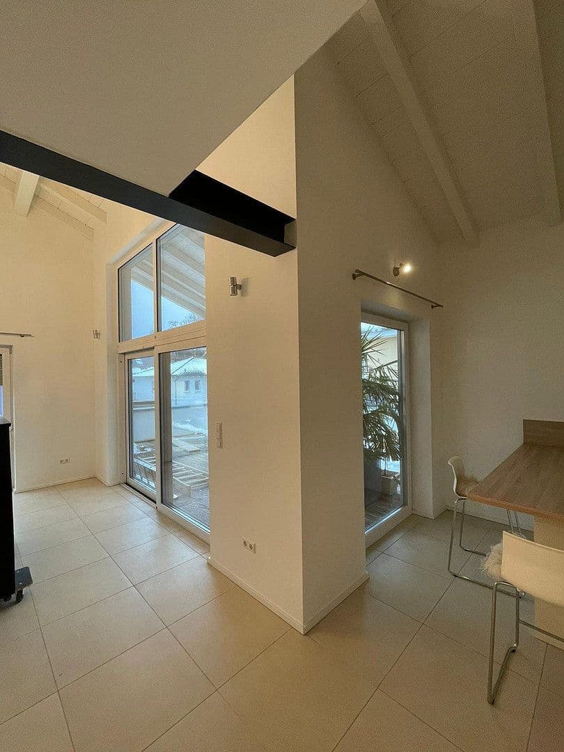 Pronájem domu 295 m², pozemek 600 m², Weilerbach, Porýní-Falc Pronájem domu 295 m², pozemek 600 m², Weilerbach, Porýní-Falc