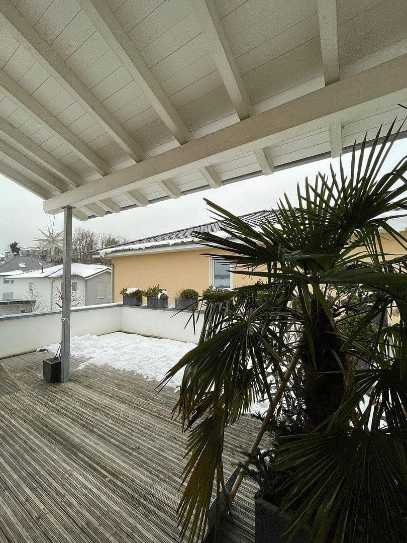 Pronájem domu 295 m², pozemek 600 m², Weilerbach, Porýní-Falc Pronájem domu 295 m², pozemek 600 m², Weilerbach, Porýní-Falc