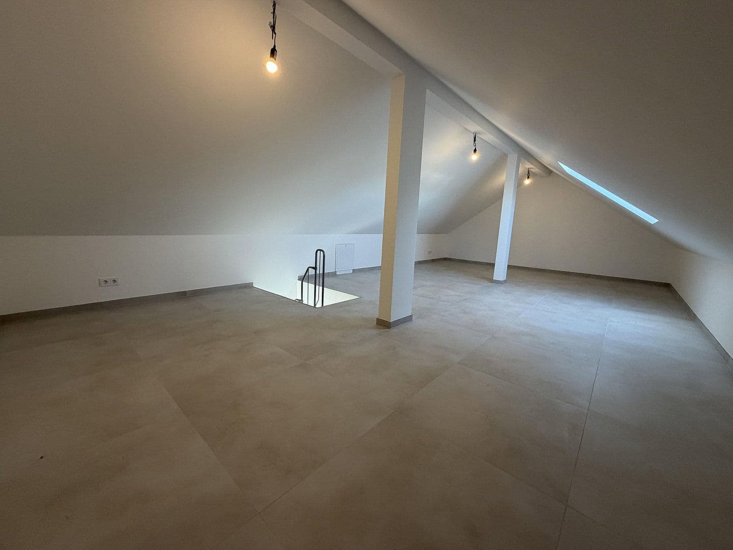 Pronájem bytu 3+1 79 m², Hanau, Hessen Pronájem bytu 3+1 79 m², Hanau, Hessen