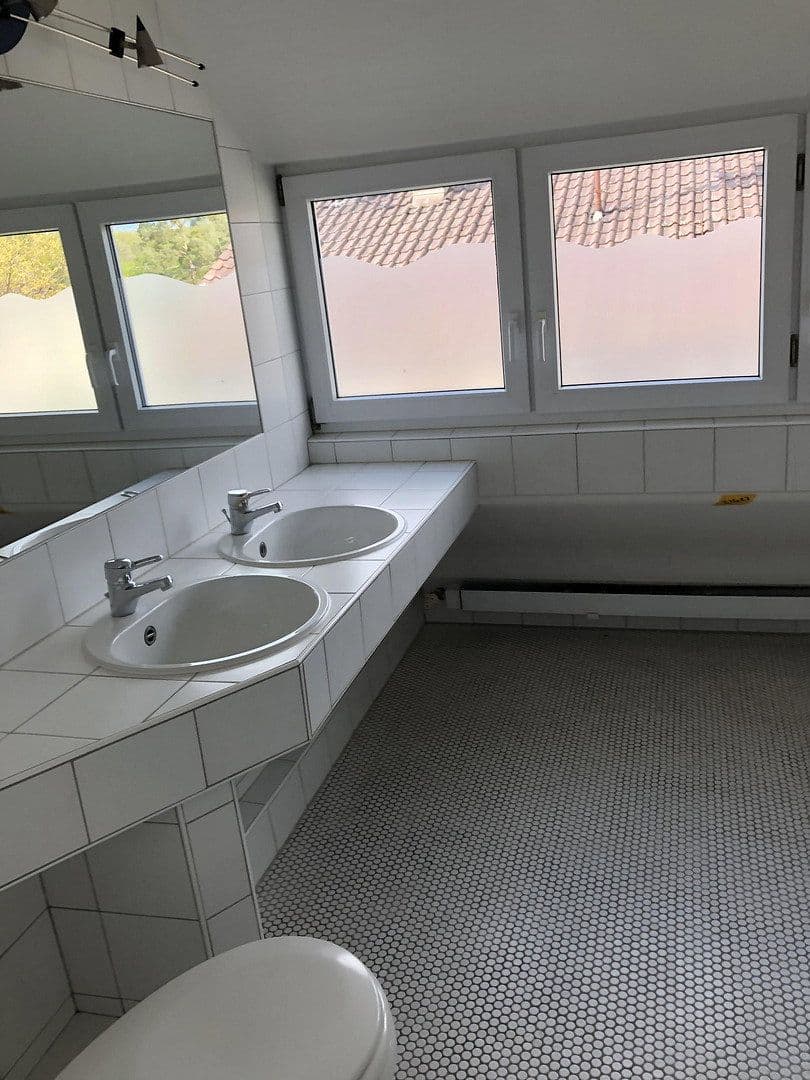 Prodej bytu 3+1 74 m², Banatstr. 14, Walldorf, Bádensko-Württembersko Prodej bytu 3+1 74 m², Banatstr. 14, Walldorf, Bádensko-Württembersko