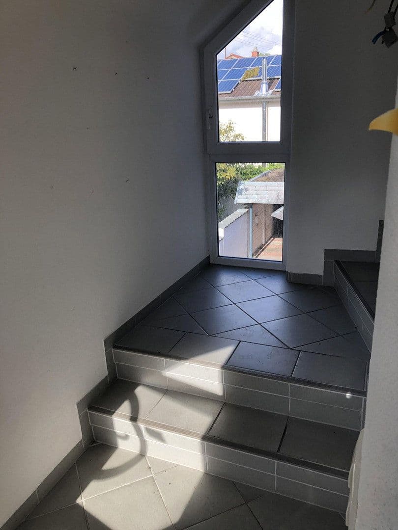Prodej bytu 3+1 74 m², Banatstr. 14, Walldorf, Bádensko-Württembersko Prodej bytu 3+1 74 m², Banatstr. 14, Walldorf, Bádensko-Württembersko
