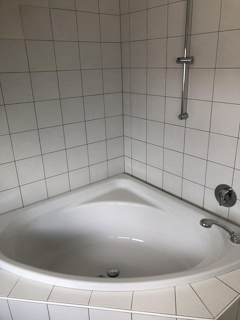 Prodej bytu 3+1 74 m², Banatstr. 14, Walldorf, Bádensko-Württembersko Prodej bytu 3+1 74 m², Banatstr. 14, Walldorf, Bádensko-Württembersko