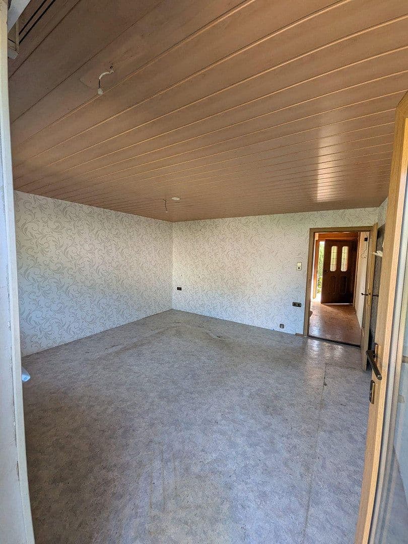 Prodej domu 87 m², pozemek 118 m², Am Lindele 28, Kirchheim unter Teck, Bádensko-Württembersko Prodej domu 87 m², pozemek 118 m², Am Lindele 28, Kirchheim unter Teck, Bádensko-Württembersko