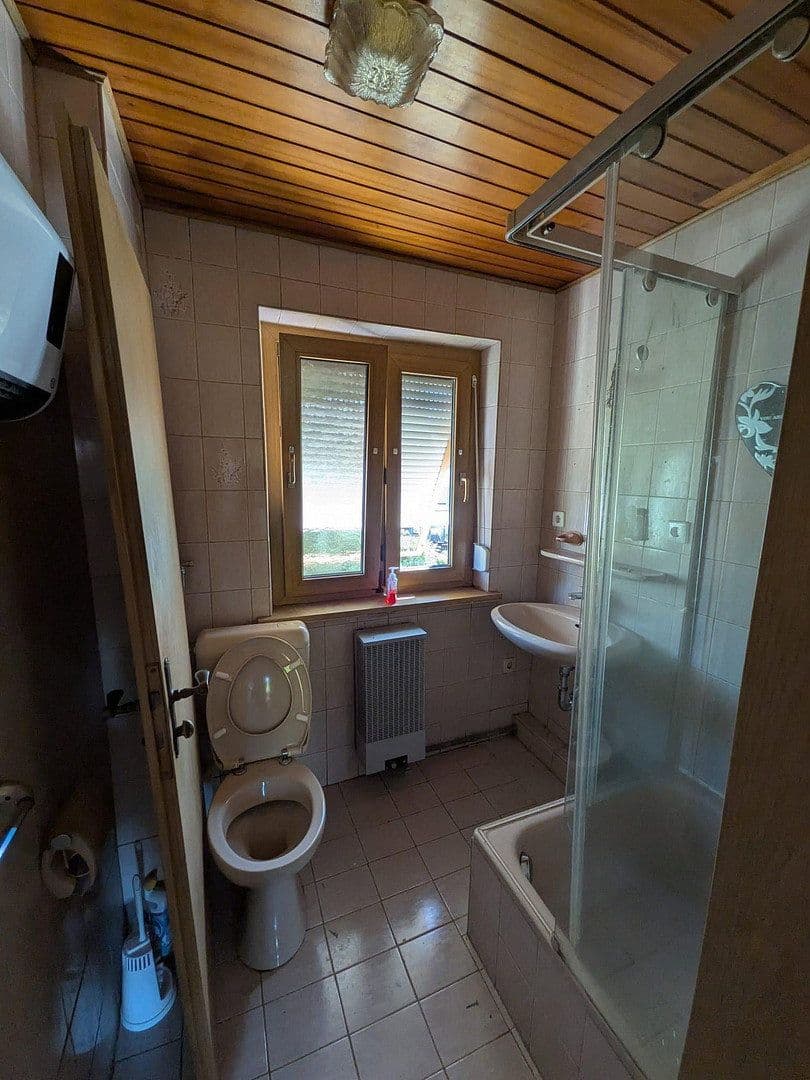 Prodej domu 87 m², pozemek 118 m², Am Lindele 28, Kirchheim unter Teck, Bádensko-Württembersko Prodej domu 87 m², pozemek 118 m², Am Lindele 28, Kirchheim unter Teck, Bádensko-Württembersko