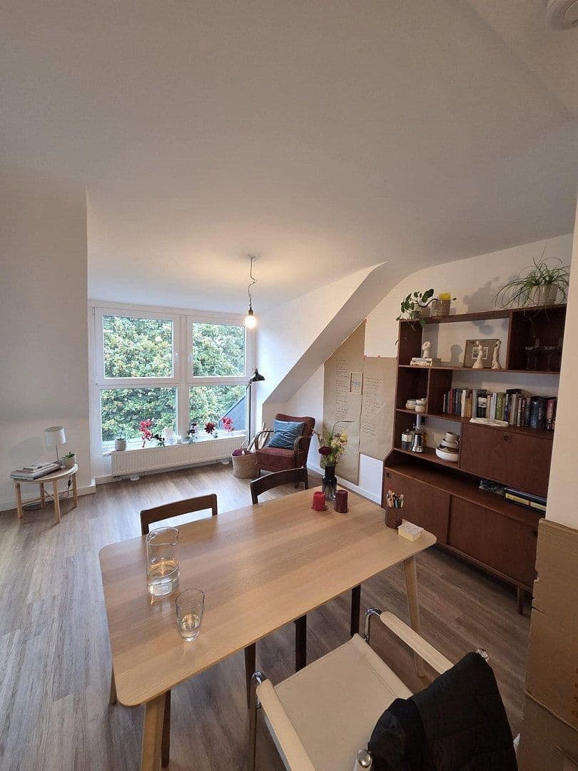 Pronájem bytu 1+1 38 m², Auf'm Großenfeld 19, Düsseldorf, Severní Porýní-Vestfálsko Pronájem bytu 1+1 38 m², Auf'm Großenfeld 19, Düsseldorf, Severní Porýní-Vestfálsko