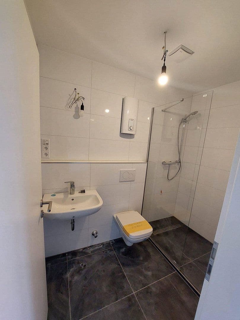 Pronájem bytu 1+1 38 m², Auf'm Großenfeld 19, Düsseldorf, Severní Porýní-Vestfálsko Pronájem bytu 1+1 38 m², Auf'm Großenfeld 19, Düsseldorf, Severní Porýní-Vestfálsko