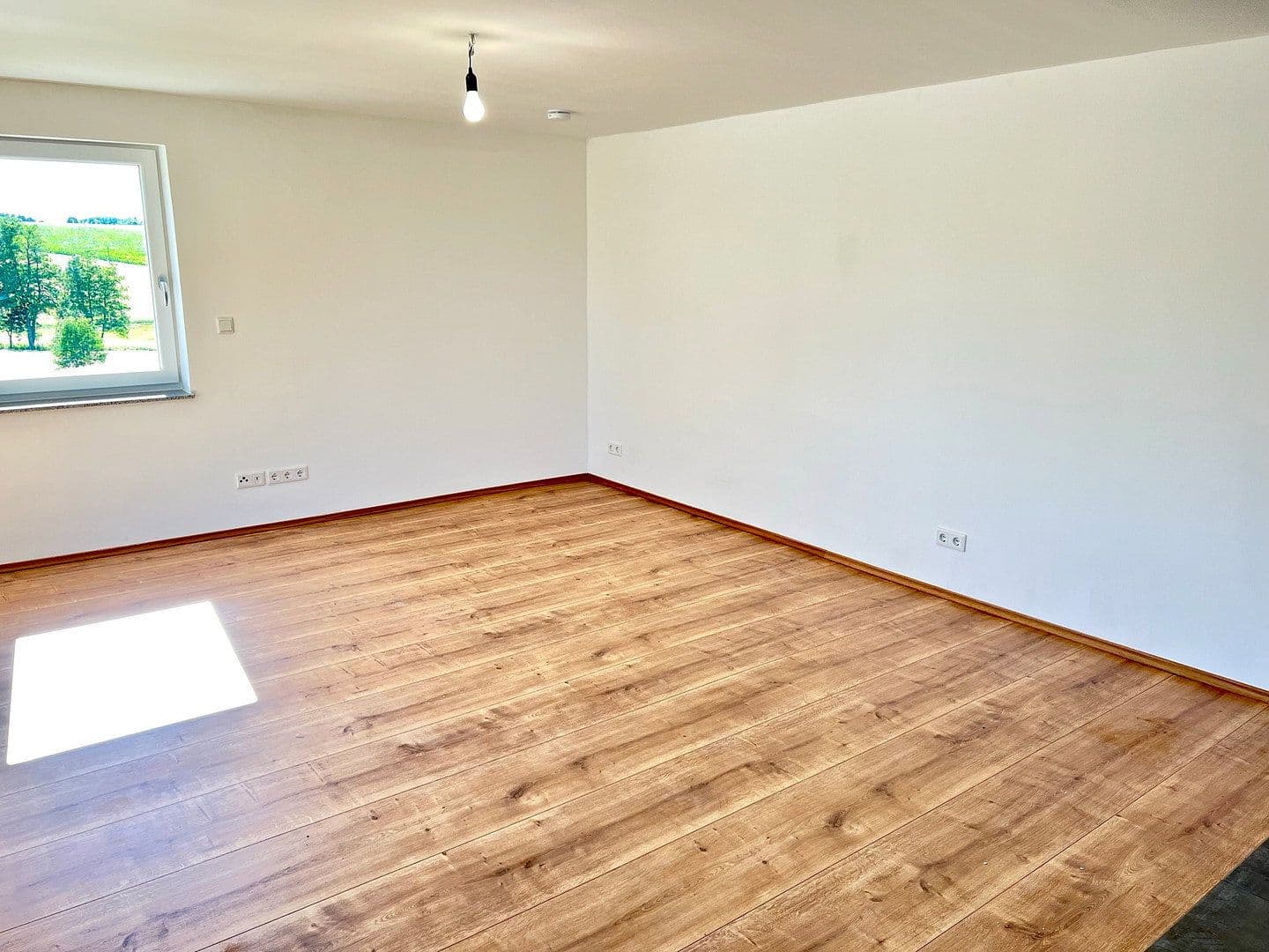 Pronájem bytu 2+1 63 m², Hauptstr. 1, Schröding (Kirchberg), Bavorsko Pronájem bytu 2+1 63 m², Hauptstr. 1, Schröding (Kirchberg), Bavorsko
