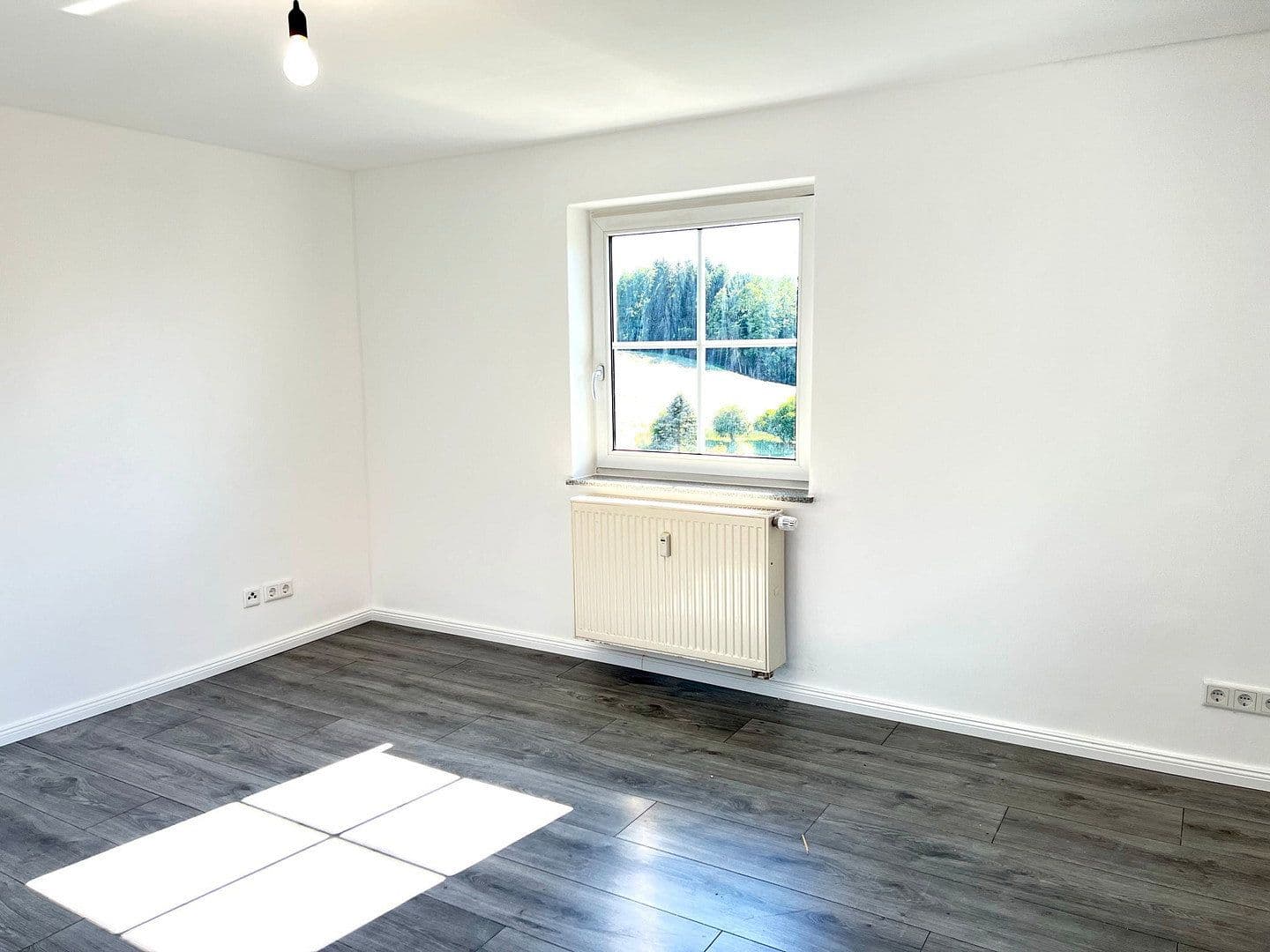 Pronájem bytu 2+1 63 m², Hauptstr. 1, Schröding (Kirchberg), Bavorsko Pronájem bytu 2+1 63 m², Hauptstr. 1, Schröding (Kirchberg), Bavorsko