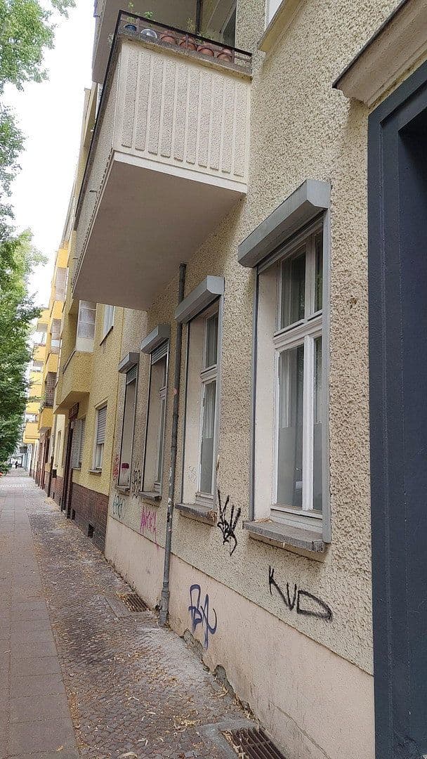 Pronájem bytu 3+1 80 m², Leopoldstr.28, Berlin, Berlín Pronájem bytu 3+1 80 m², Leopoldstr.28, Berlin, Berlín