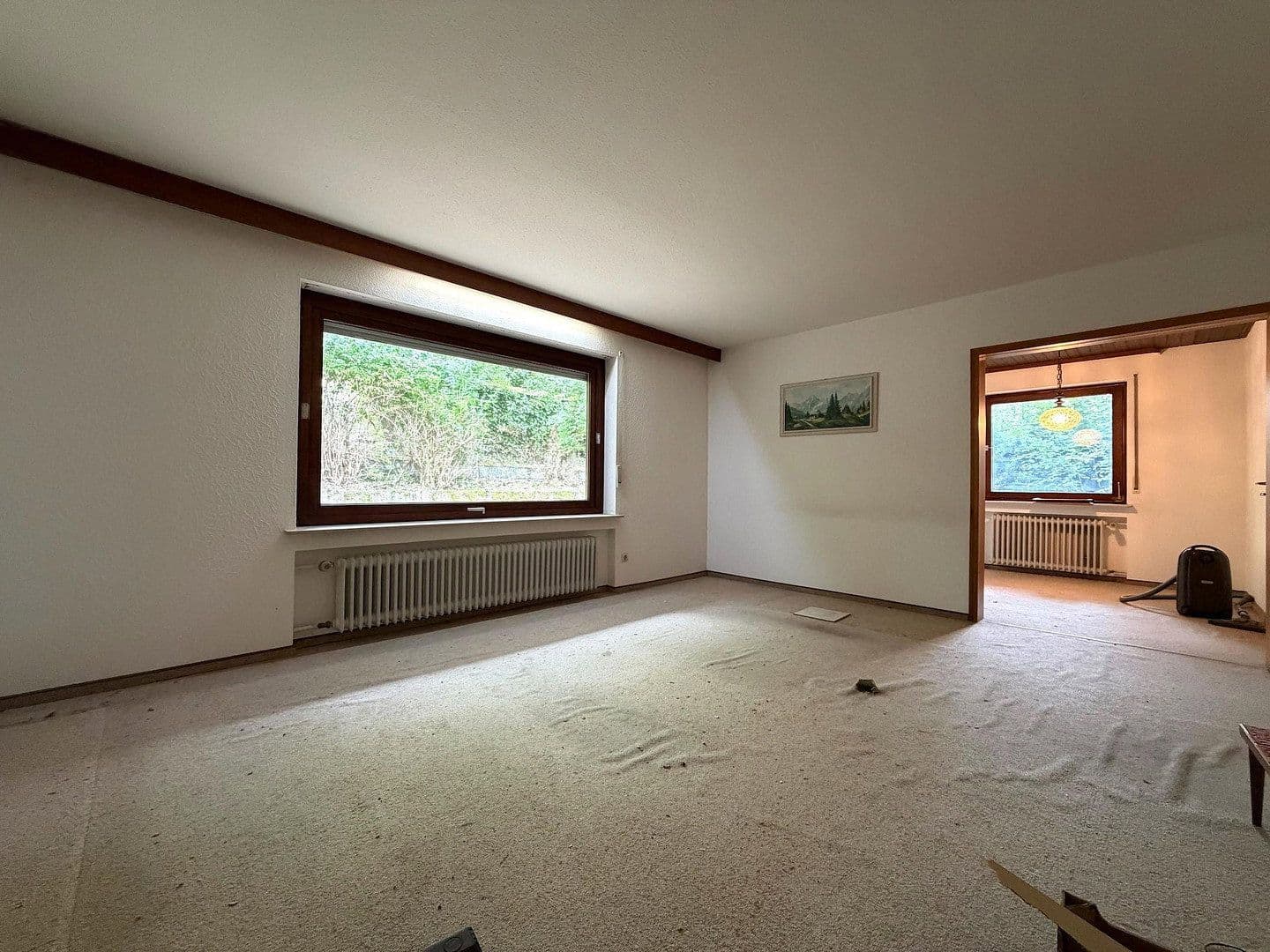 Prodej domu 225 m², pozemek 1.001 m², Schultheiß-Jäckle-Straße 19, Loßburg, Bádensko-Württembersko Prodej domu 225 m², pozemek 1.001 m², Schultheiß-Jäckle-Straße 19, Loßburg, Bádensko-Württembersko