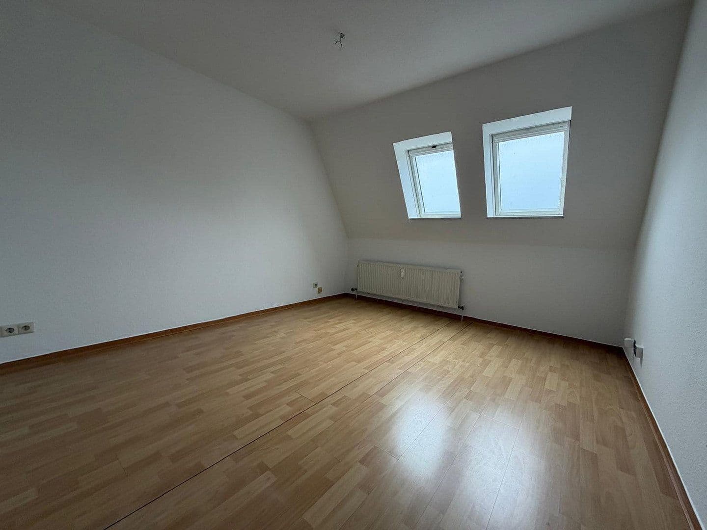 Prodej bytu 2+1 56 m², Louisenstr. 1, Delmenhorst, Dolní Sasko Prodej bytu 2+1 56 m², Louisenstr. 1, Delmenhorst, Dolní Sasko